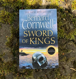 Bernard Cornwell: Sword Of Kings The Last Kingdom Book 12